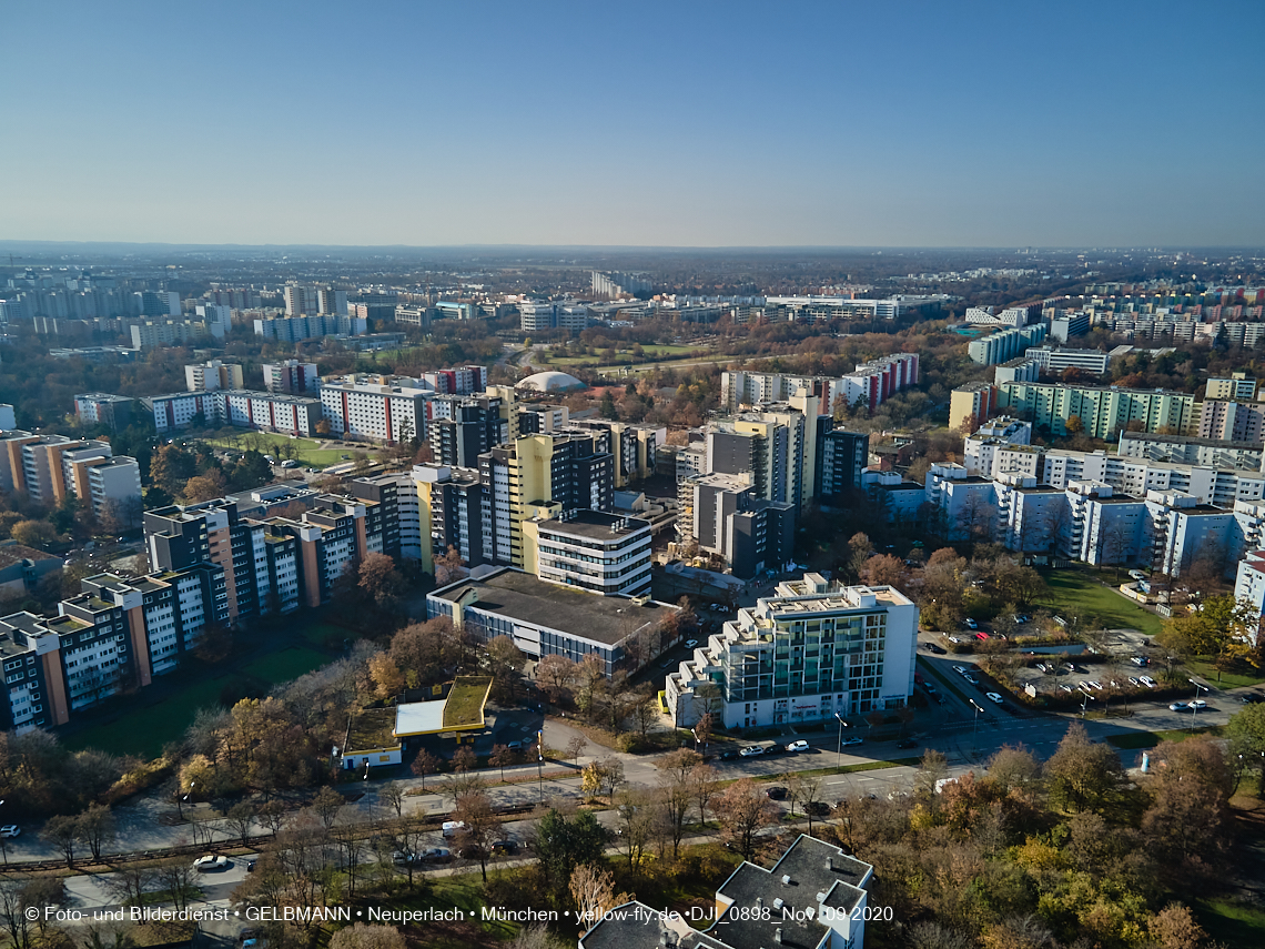 12.11./09.11.2020 - Marx-Zentrum und Umgebung am Karl-Marx-Ring in Neuperlach